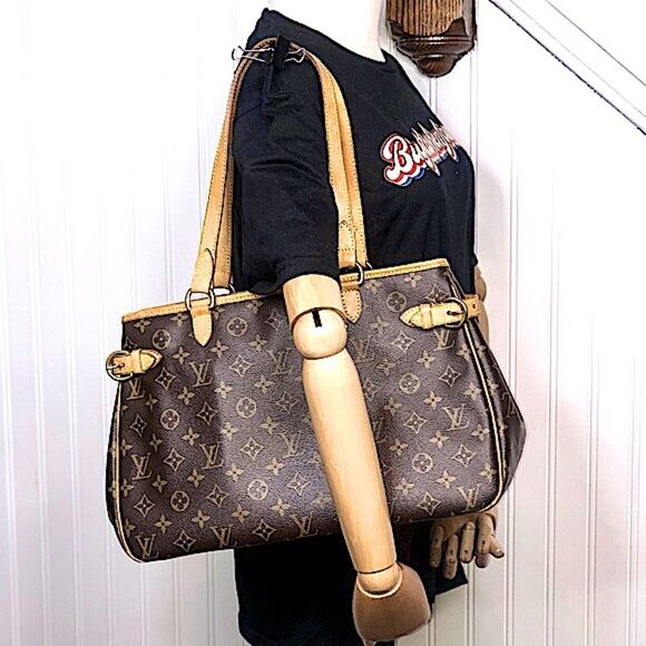 LOUIS VUITTON Batignolles Monogram Carry On Bag COMES WITH: COA, LV DUST BAG - Picture 6 of 17